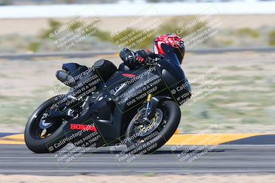 media/Mar-25-2024-Moto Forza (Mon) [[8d4319bd68]]/3-Intermediate Group/Session 3 (Turn 4)/